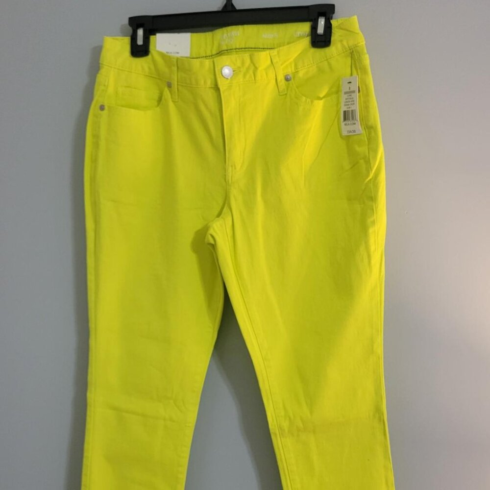 CROWN AND IVY, SIZE 8, LEMON YELLOW